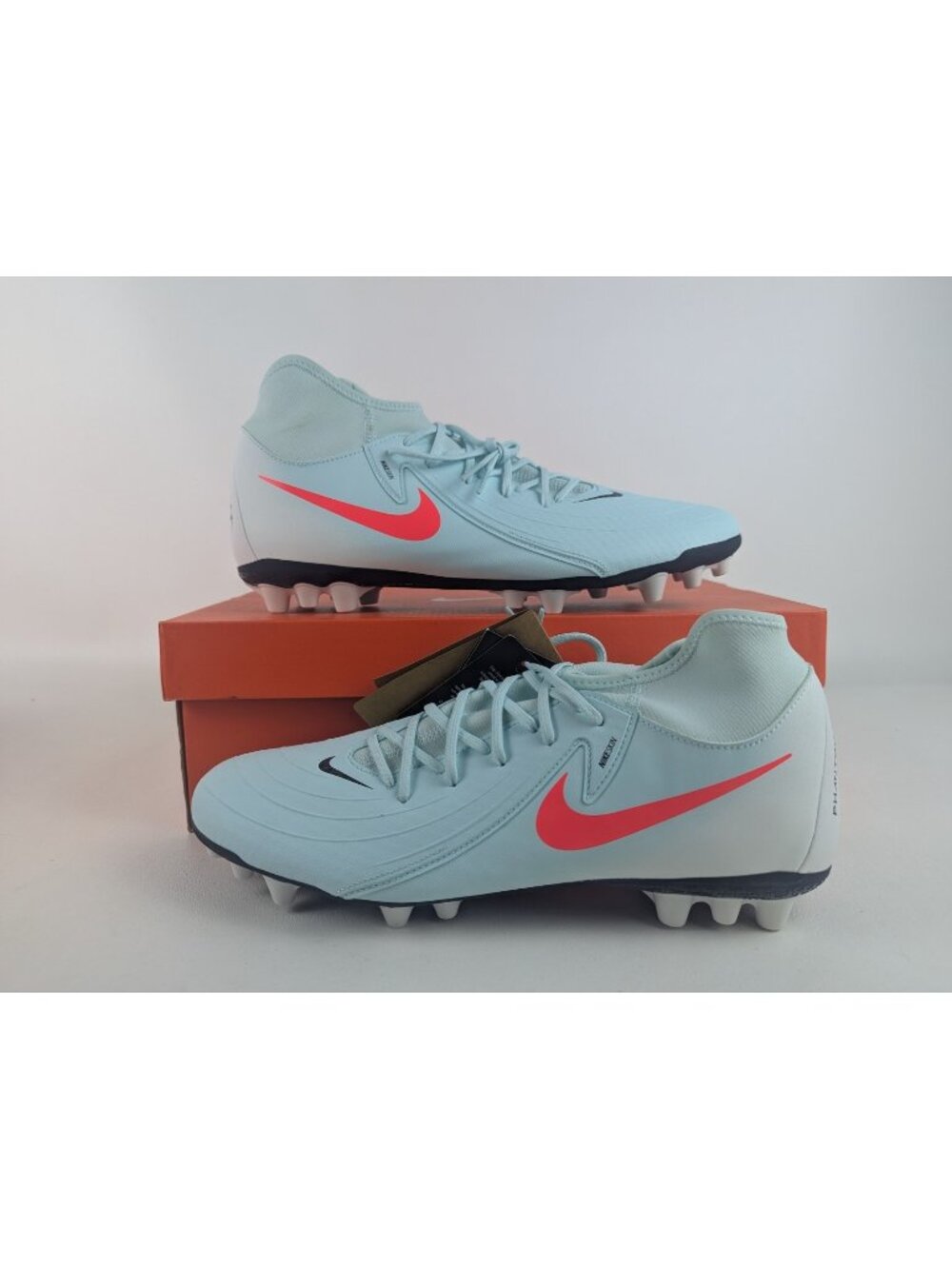 Nike Phantom Luna 2 Academy White Black Mint Green Men's Size 12 NIB
